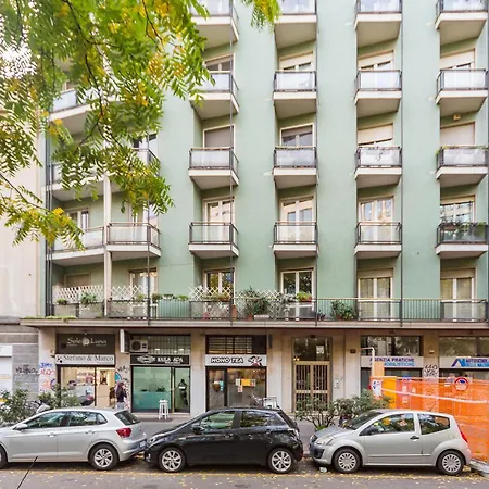 Regina24 Luxury Suite - Elegante appartamento a Porta Venezia, 5 min dalla metro-3